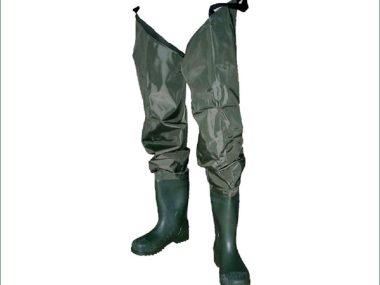WILDFISH THIGH WADER SIZE 7