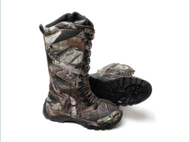 RUNFUN CAMPING BOOTS SIZE 11